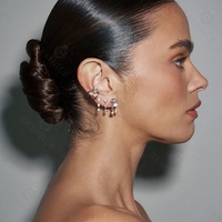 Pendientes de clip de triángulo de oro de 18 quilates de Plata de Ley 925 con circonita geométrica de joyería fina creativa de moda de la Gemnel