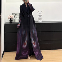 Abaya longue plissée à imprimé fluide dégradé noir et violet, col à revers large, vêtement d'extérieur modeste, style kimono pour femmes musulmanes de Dubaï, pour l'Aïd