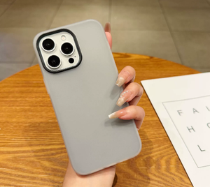 Le nouveau boîtier de téléphone à grand trou de gelée pour iPhone 16pro en couleur unie est antichoc et adapté à l'iPhone 13/pro/pro max/ 12/ - Product Image 5