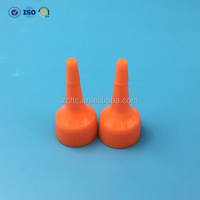 Capuchon à vis en plastique OEM pour bouteille avec embout en forme d'aiguille