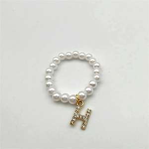 Collier en perles de diamant avec pendentif en forme de lettre de l'alphabet pour poupée, vente en gros, 10 cm, V4, pour poupée, mini pendentif en forme de lettre - Product Image 2