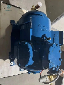 Compresseur semi-hermétique Carlyle Carrier 06DR241BCC06C0 remis à neuf, 7,5 CV, 380V-440V, pour la réfrigération des conteneurs frigorifiques - Product Image 2