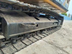 Excavatrice CAT 320D2 de 20 tonnes avec godet de terrassement d'une capacité de 1 m³, modèle d'excavatrice sur chenilles d'occasion cat320d2 - Product Image 4