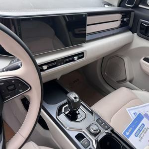 SUV familial Geely ICON 2023 1.5TD d'occasion, élégant, confortable, spacieux, bon marché, en bon état, idéal pour les trajets quotidiens - Product Image 4