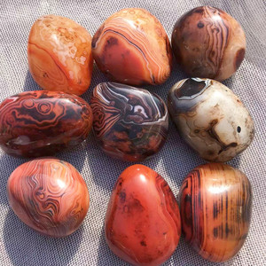 <span class=keywords><strong>Pietra</strong></span> Palmstone in Agata Rossa Fasciata, Corniola e Sardonice Rossa, <span class=keywords><strong>Cristallo</strong></span> Curativo Lavorato a Mano Disponibile per Decorazione - Product Image 3