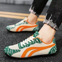 Chaussures de skate basses en maille pour hommes, baskets de sport décontractées respirantes pour adolescents