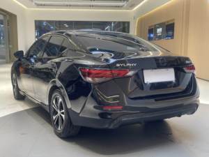 2021 Nissan Sylphy Comfort Sedan caja de cambios automática asientos de cuero trasero R16 Metal ACC FWD opción de depósito de coche eléctrico de combustible usado - Product Image 6