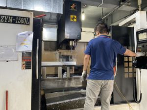 Cubierta Lateral de Fibra de Carbono Preimpregnada en Autoclave para <span class=keywords><strong>Yamaha</strong></span> MT-<span class=keywords><strong>07</strong></span> 2015, Fabricada en Fábrica - Product Image 4