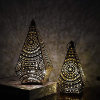 Z4 nouveau métal géométrique décoratif maison fer Art ornement transfrontalier Led Style marocain lanterne creux lampe bougeoir bocaux