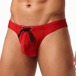 Maillots <span class=keywords><strong>de</strong></span> <span class=keywords><strong>bain</strong></span> <span class=keywords><strong>string</strong></span> personnalisés avec logo et service OEM, Nouveautés été, Strings <span class=keywords><strong>de</strong></span> <span class=keywords><strong>bain</strong></span> sexy taille basse pour hommes gays - Product Image 1
