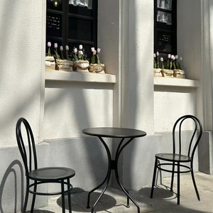Sillas <span class=keywords><strong>de</strong></span> Comedor Modernas <span class=keywords><strong>de</strong></span> Metal con Patas Cónicas, Impermeables, Ecológicas, Duraderas, para Uso en Interiores y Exteriores, para Hoteles, Cafeterías, Tiendas <span class=keywords><strong>de</strong></span> Té con Leche - Product Image 2