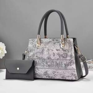 2022 nuevo bolso plegable cómodo y hermoso para mujer, bolso de mano dulce para mujer - Product Image 4