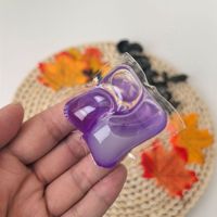 Deterjen Laundry 4D Pod Aroma Tahan Lama Penghilang Noda Pelembut Pakaian 3-in-1 20g 70%-75% Bahan Aktif