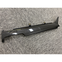 Kit de mise à niveau de l'intérieur en fibre de carbone sèche pour les intérieurs de remplacement URUS Pièces de carrosserie Accessoires automobiles LHD RHD