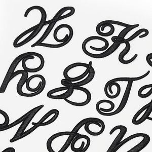 Patchs brodés thermocollants noirs en lettres anglaises cursives majuscules pour la décoration de chapeaux, sacs et livres - Product Image 3