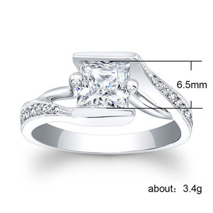 Anello Quadrato Creativo per Donne, Accessorio Minimalista alla Moda per Feste e Uso Quotidiano, Idea Regalo - Product Image 4
