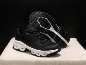 Zapatillas de Running On Cloud Cloudrock Low Mid WP, Tecnología Cloud para una Corrida Suave, Amortiguación Ligera, Zapatillas Deportivas Cloudventure <span class=keywords><strong>DNA</strong></span> WP - Product Image 4