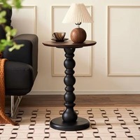 Table basse de salon élégante en bois massif, design simple, vintage, antique, luxueuse, durable, multifonctionnelle