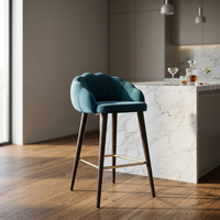 Chaise de bar moderne en velours avec dossier coquille, accoudoirs fixes et pieds en métal – Siège de comptoir pour cuisine, restaurant, salle à manger