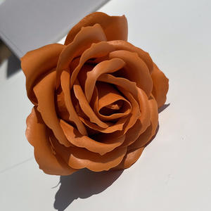 Cabezas de Jabón en Forma de Rosa Multicolor de Cinco Capas, Aromáticas, Portátiles, Lavables a Mano, en Caja de Regalo para Venta al por Mayor - Product Image 3