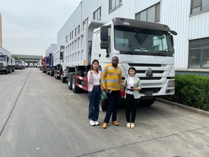 <span class=keywords><strong>Camion</strong></span> <span class=keywords><strong>benne</strong></span> basculante diesel <span class=keywords><strong>Mercedes</strong></span> 8x4 12 roues d'occasion - Product Image 4