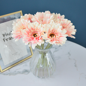 Vendita calda artificiale a forma corta Gerbera <span class=keywords><strong>margherita</strong></span> singolo ramo decorazione per soggiorno matrimonio <span class=keywords><strong>margherita</strong></span> di seta decorativa - Product Image 5