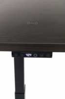 AJUNION Bureau électrique en forme de L Bureau debout réglable en hauteur Alimentation intégrée Chargement sans fil Cadre des jambes montantes Bureau debout