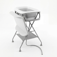 Table à langer pliable OEM, station de change portable pour bébé, lit de soin pour bébé avec logo personnalisé et sac de rangement pour la crèche