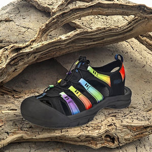 Nouveaux modèles de sandales d'été pour femmes, de haute qualité, style pêcheur, à brides croisées, avec semelle en caoutchouc et dessus en corde, légères et massantes, pour la randonnée, offrant une sécurité accrue. - Product Image 3