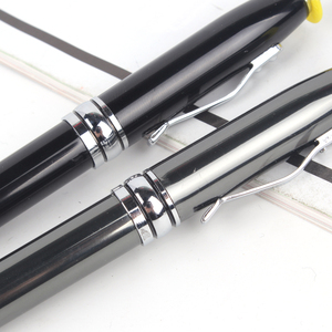 Bolígrafo Multifuncional Deportivo Marca Heada con Luz LED, Punta de 1.0mm, Tinta Azul/Negra, Metálico, Ideal para Promociones - Product Image 6