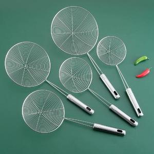 Syh1093 Ustensiles de cuisine en acier inoxydable : Louche et passoire à mailles fines argentées pour usage domestique - Product Image 1