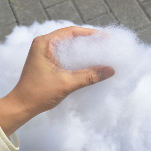 Fibre de polyester siliconée recyclée 15D 32mm, matériau de rembourrage, <span class=keywords><strong>coton</strong></span> PP moelleux à haute résilience pour oreiller et jouet - Product Image 6
