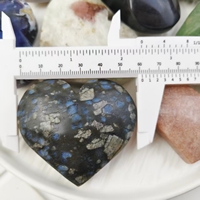Pierre de palmier en agate de quartz de qualité supérieure, pièce de collection, ornement en forme de cœur pour la décoration