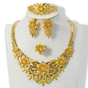 Conjunto de Joyería Nupcial Vintage de Circonia Africana para Mujer, Collar y Pulsera con Flores Redondas, Chapado en Oro de 14K, para Boda, Compromiso, Fiesta - Product Image 1