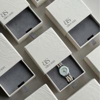 Boîte à montre de luxe à tiroir avec motif personnalisé, logo de marque personnalisé, couvercle coulissant rigide, boîtes d'emballage pour bijoux, bracelets et montres
