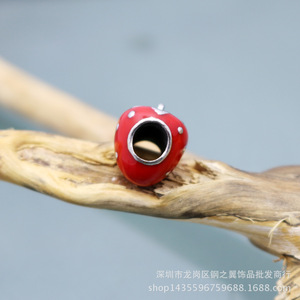 yunnique Stainless Steel <b>Bracelet</b> With <b>Red</b> Strawberry Bead Epoxy Resin Charm Unisex Gift Jewelry - Product Image 5