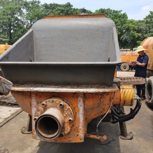 Pompe à béton HBT8018186 186 kW 18 MPa 350 m verticale 1500 m horizontale certifiée CE Moteur inclus Reconditionnée - Product Image 4