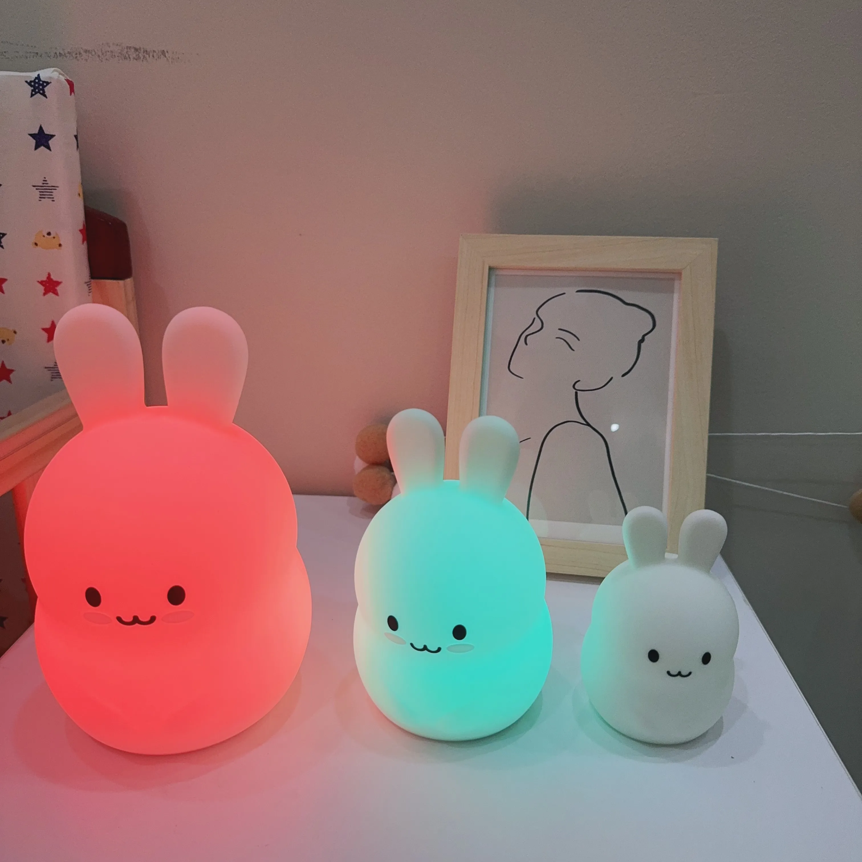 Đáng yêu thỏ sáng tạo trẻ em vui đáng yêu trang trí dễ thương mini LED phim hoạt hình động vật ánh sáng ban đêm cho trẻ em