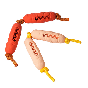 Nouveauté 2024 : Jouets à mâcher interactifs pour animaux de compagnie en caoutchouc écologique non toxique en forme de hot-dog avec corde, pour l'entraînement et le nettoyage des dents - Product Image 3