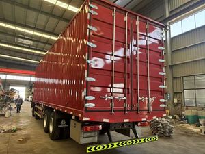 Nieuwe HICA HOWO 8x4 diesel zware vrachtwagen in rode kleur voor logistiek en <span class=keywords><strong>transport</strong></span> over lange afstanden - Product Image 2