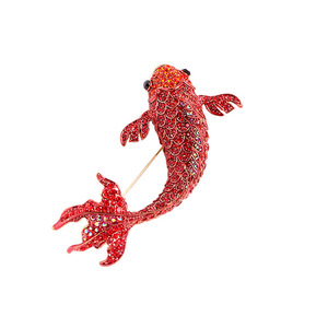 Broche de pez Koi de cristal rojo brillante, pin de solapa de carpa de la suerte con diamantes de imitación - Product Image 3