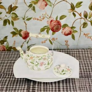 Ensemble de <span class=keywords><strong>théière</strong></span> en émail floral de haute qualité 1.5/2/2.5L bouilloire en fer de Style marocain avec fonction de sifflement pour le camping de voyage à l'eau de thé - Product Image 6