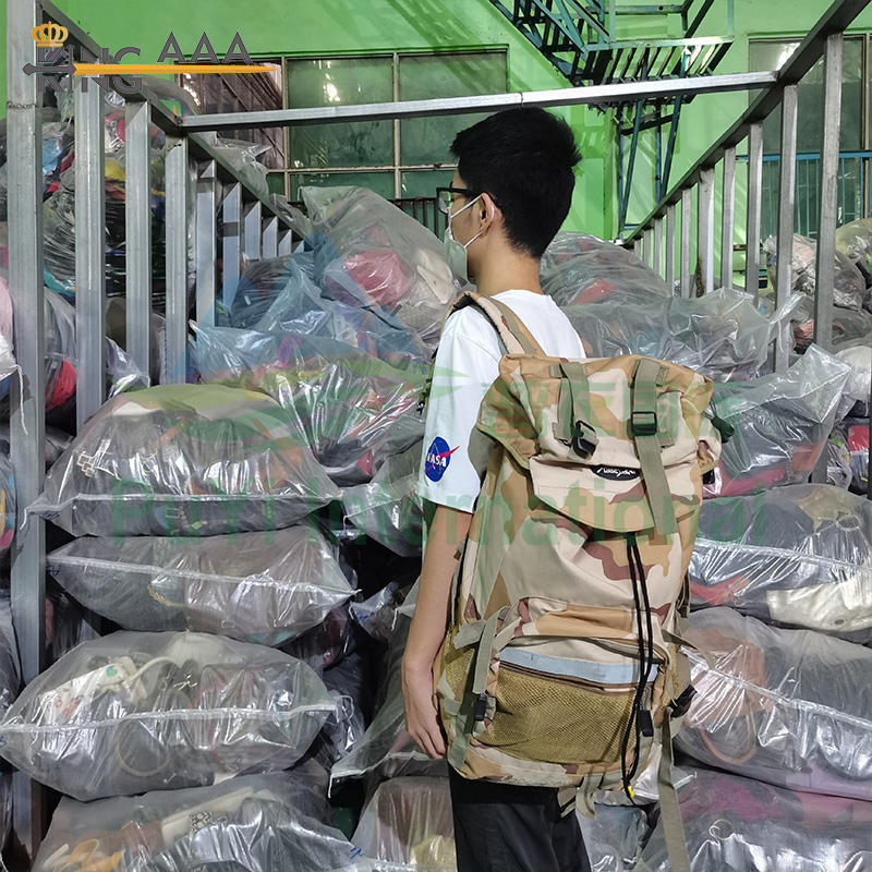 กระเป๋าเป้สะพายหลังตั้งแคมป์