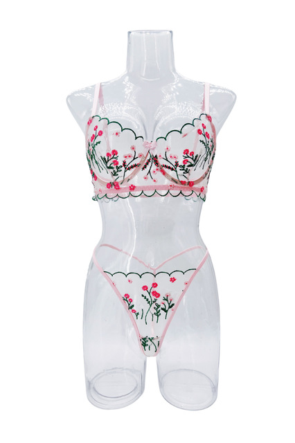 bonprix sexy lingerie bonprix launches lingerie campaign “Lingerie that suits your life” for  women over 40 main image 1