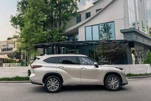 Voitures d'occasion bon marché <span class=keywords><strong>Toyota</strong></span> Highlander 2 .. 5T quatre <span class=keywords><strong>roues</strong></span> <span class=keywords><strong>motrices</strong></span> édition Elite 7 places fabriquées en Chine voitures <span class=keywords><strong>Toyota</strong></span> Camry <span class=keywords><strong>Corolla</strong></span> d'occasion - Product Image 4