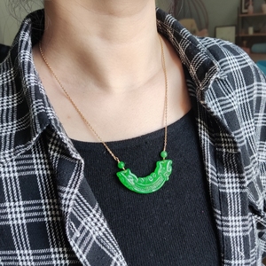 Nuovo arrivo moda cinese inciso verde giada ciondolo naturale intagliato a mano sorriso personalizzato placcato oro collana regalo per la <span class=keywords><strong>mamma</strong></span> - Product Image 4