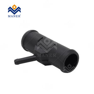อะไหล่เครื่องยนต์รถยนต์ MANER ข้อต่อท่อหม้อน้ำ 1C0121438A สำหรับ VW Polo NEW BEETLE Seat Skoda - Product Image 2
