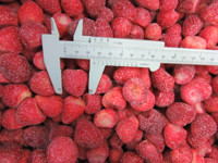 Exportprijs Iqf Aardbei Hele Iqf Bevroren Aardbei Bevroren Fruit China Groothandel Verse Aardbei