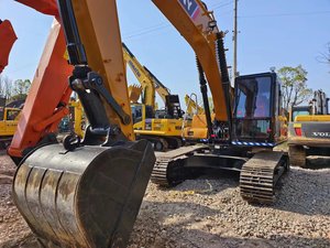 Excavadora de orugas SANY215C usada de alta calidad, motor Kubota, 21 toneladas de capacidad, componentes de bomba clave, precio barato, Sudáfrica, América - Product Image 5