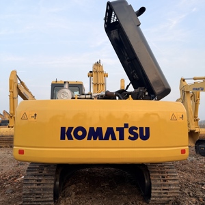 Excavatrice hydraulique sur chenilles d'occasion Komatsu PC350, équipement de construction lourd, 35 tonnes, à vendre pour usage agricole - Product Image 3